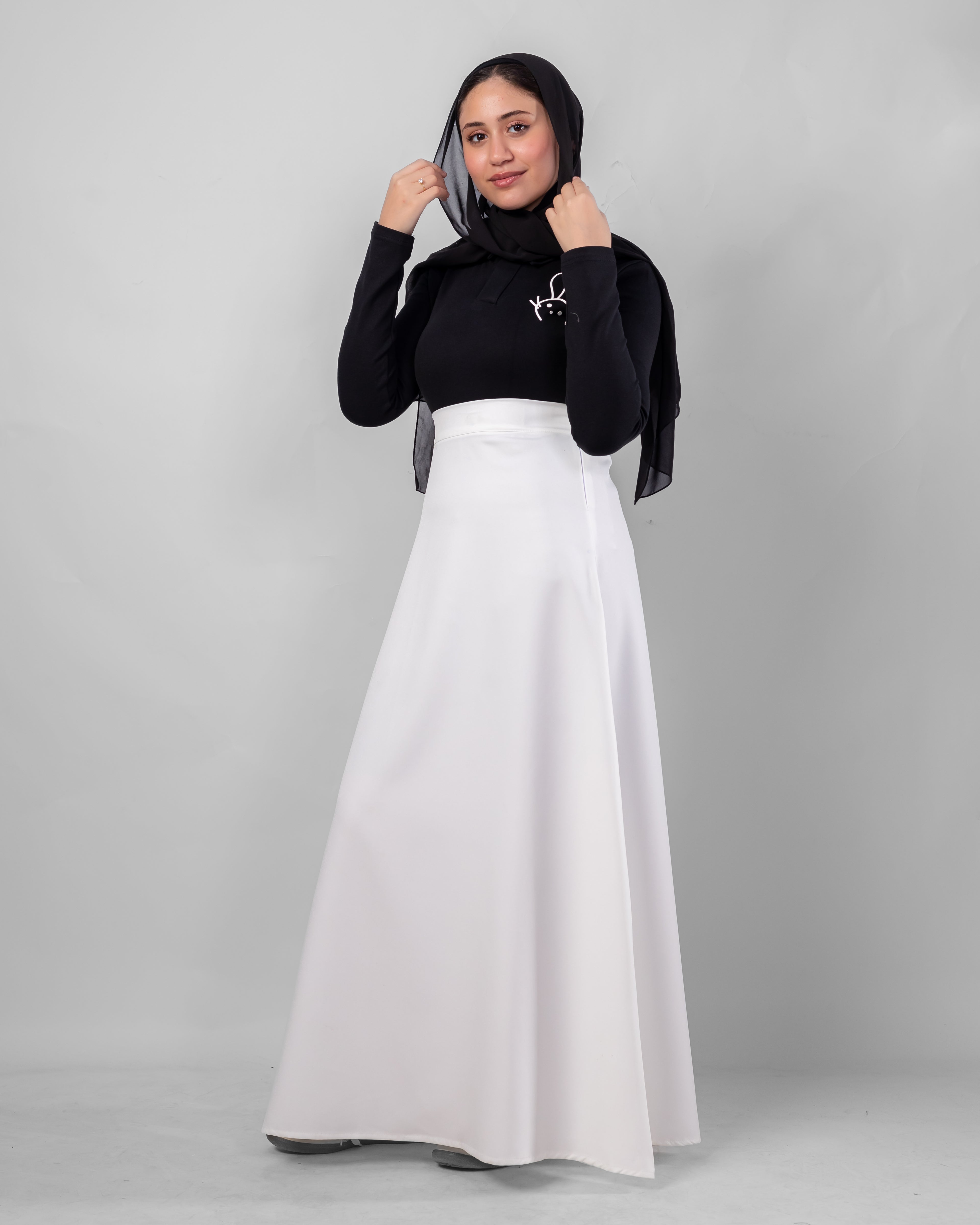 Nada — A-Line Off-White Skirt