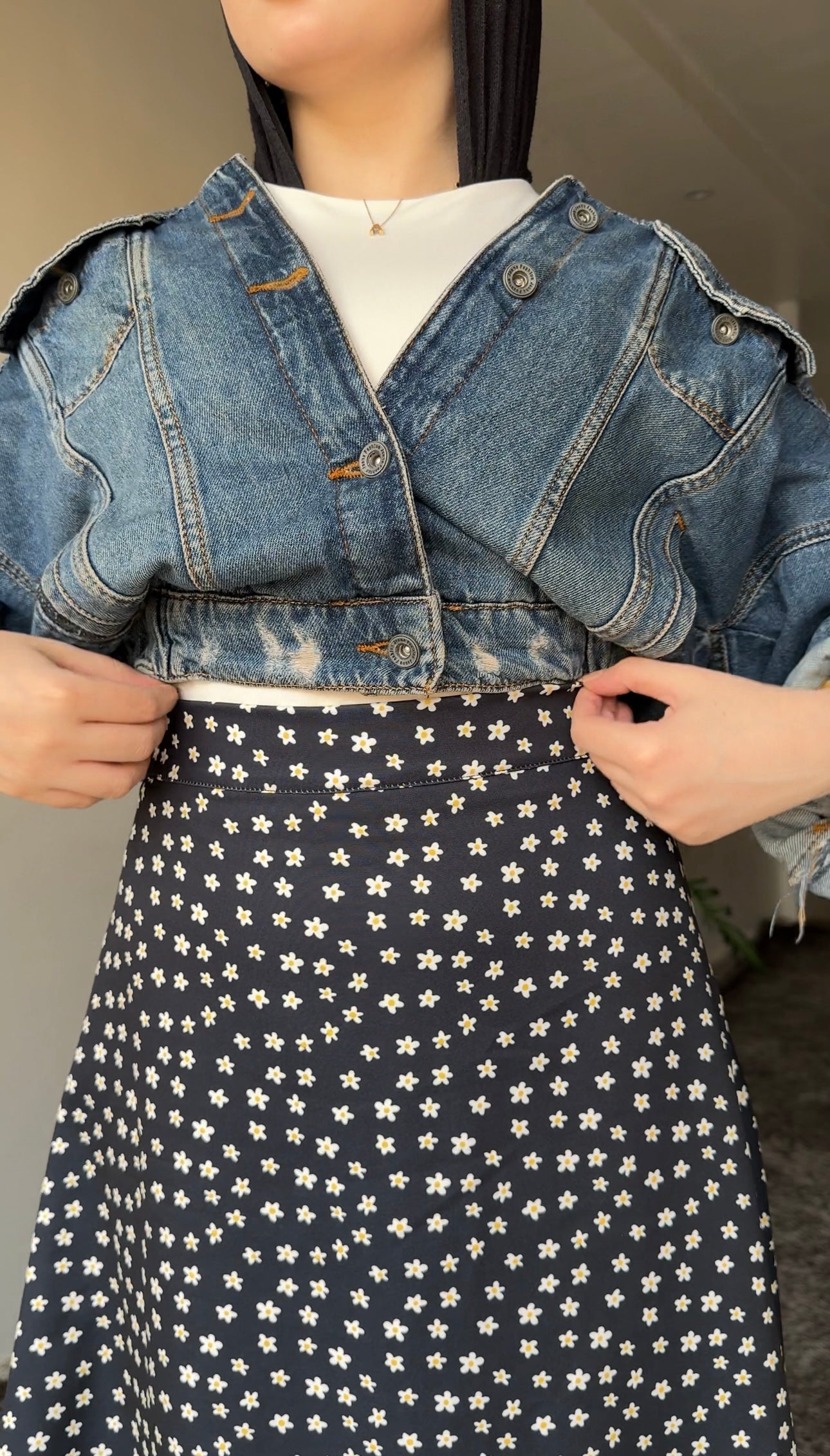 Nour — Daisy Print Floral Skirt