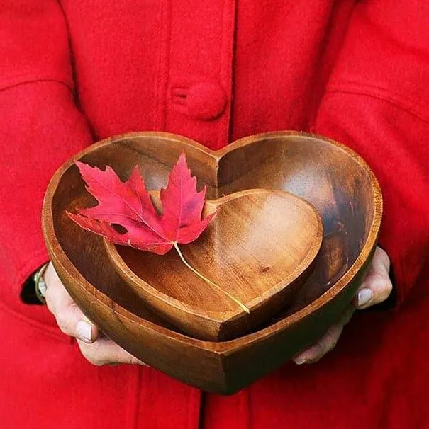 Acacia Wood 10" Heart Bowl