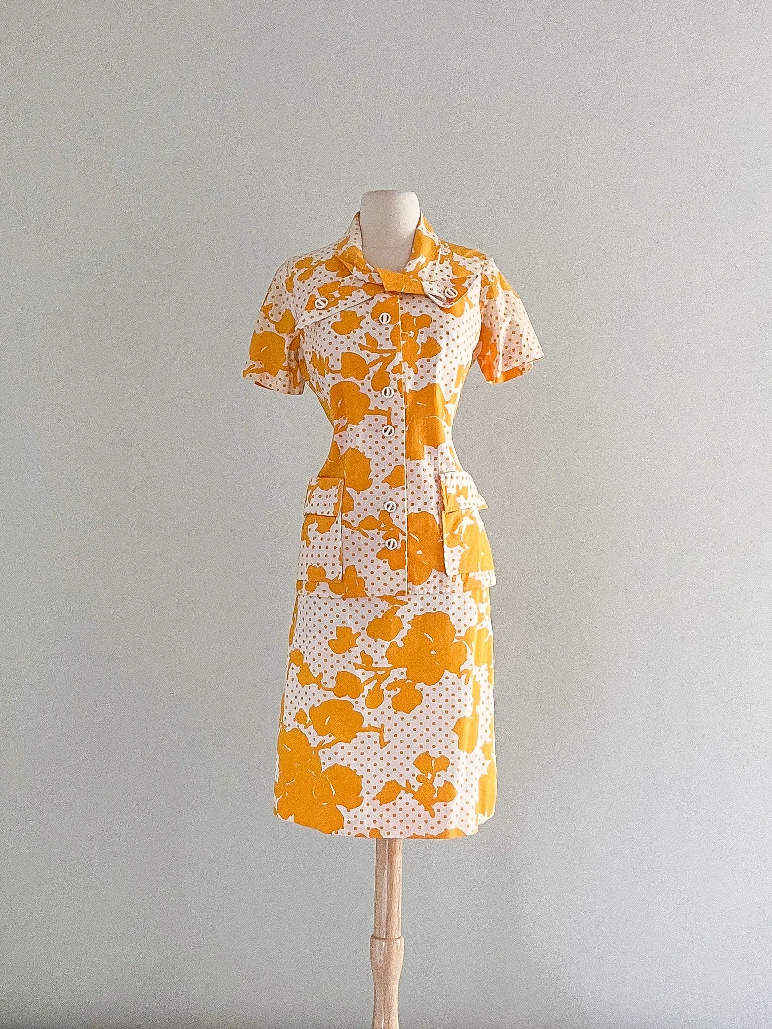 Adorable 1960's Marigold Yellow Summer Two Piece Set / Sz M