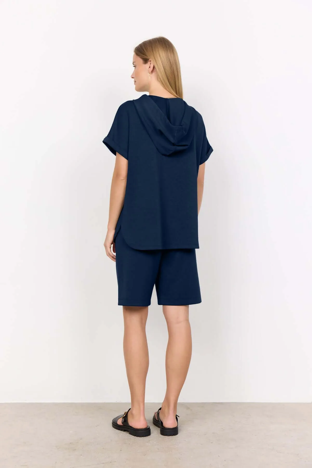 Banu Short Sleeve Sweatshirt