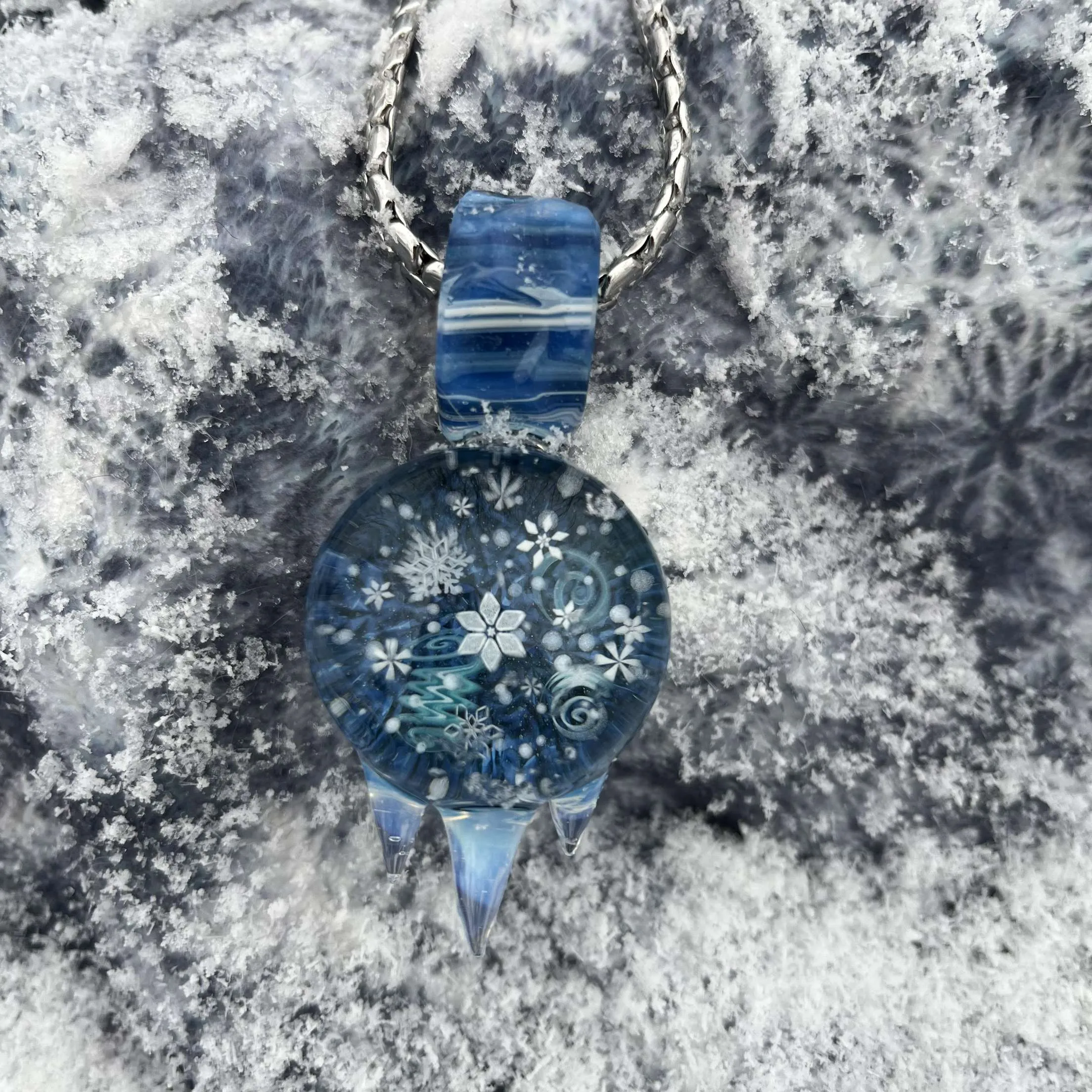 Chaka Glass Blizzard Pendant with Blizzi Bead