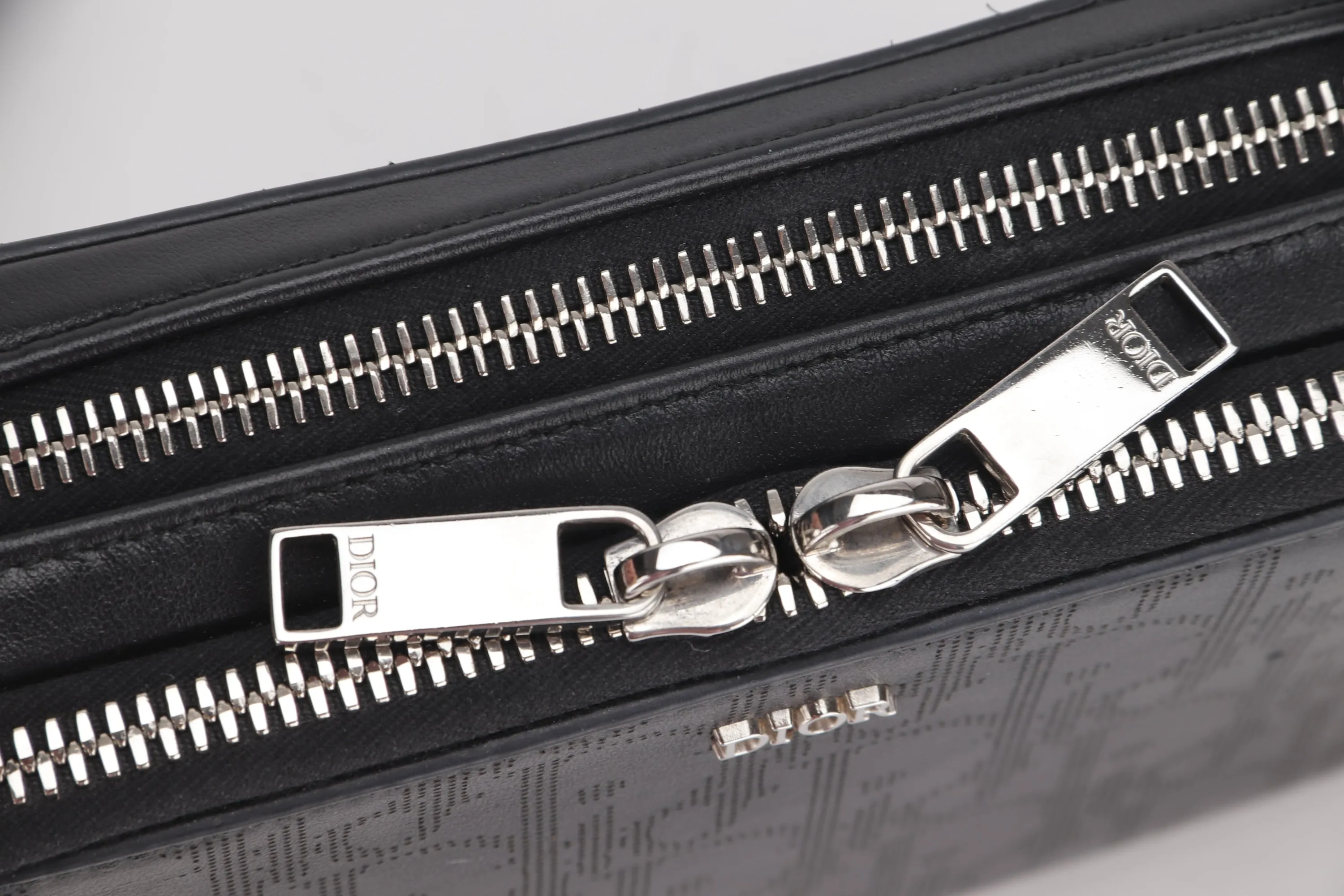 DIOR MESSENGER POUCH (22-BO-1200) BLACK OBLIQUE GALAXY LEATHER SILVER HARDWARE, WITH DUST COVER &amp; BOX