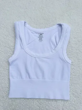 Essential Scoop Neck Tanktop