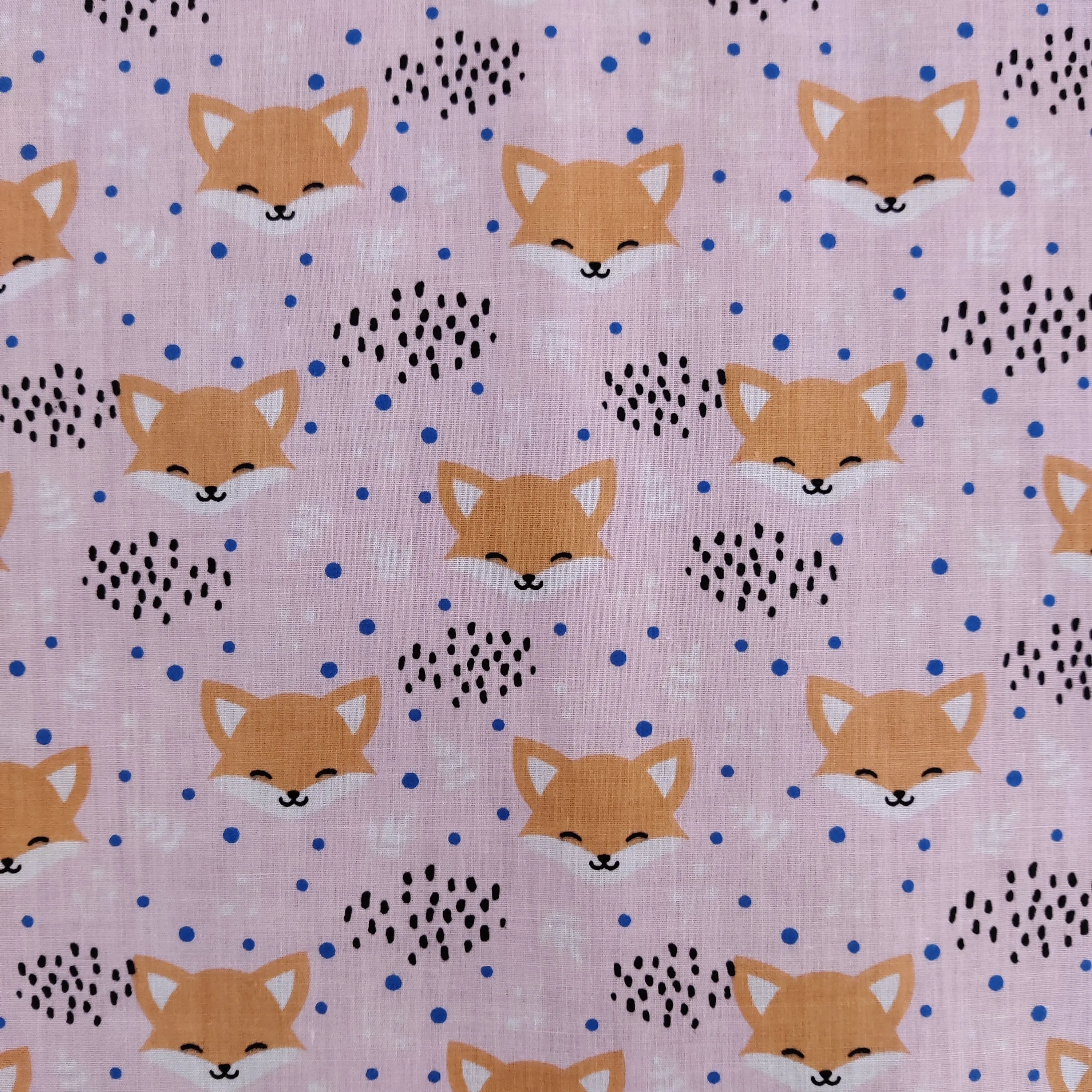 FS883_2 Blushing Foxes Polycotton