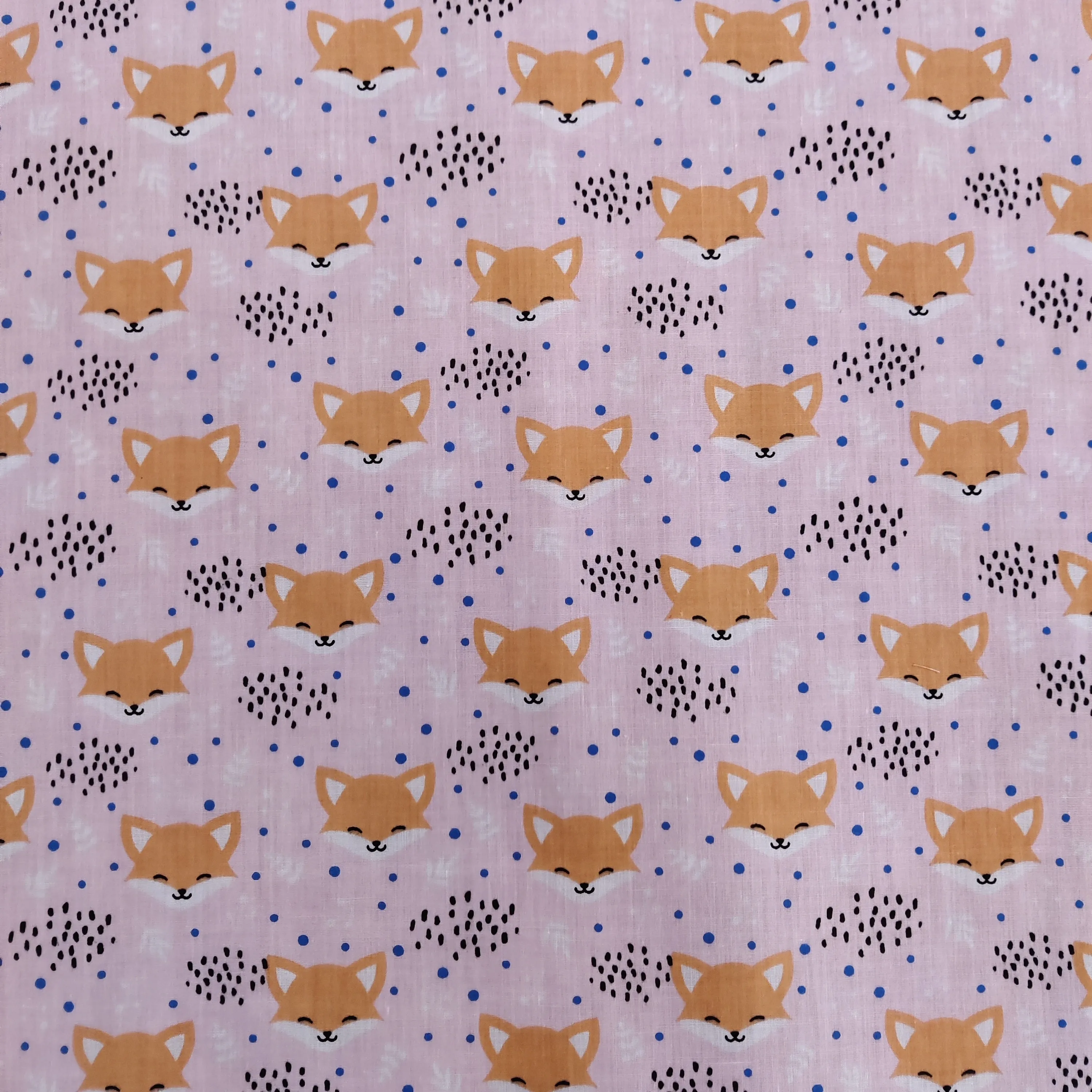 FS883_2 Blushing Foxes Polycotton