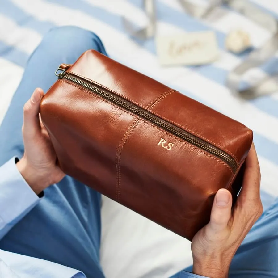 Groom Leather Wash Bag