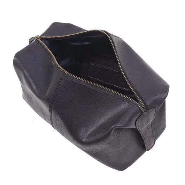 Groom Leather Wash Bag