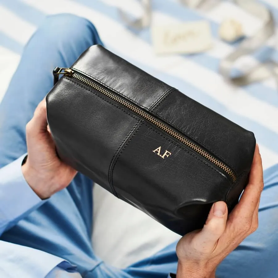 Groom Leather Wash Bag