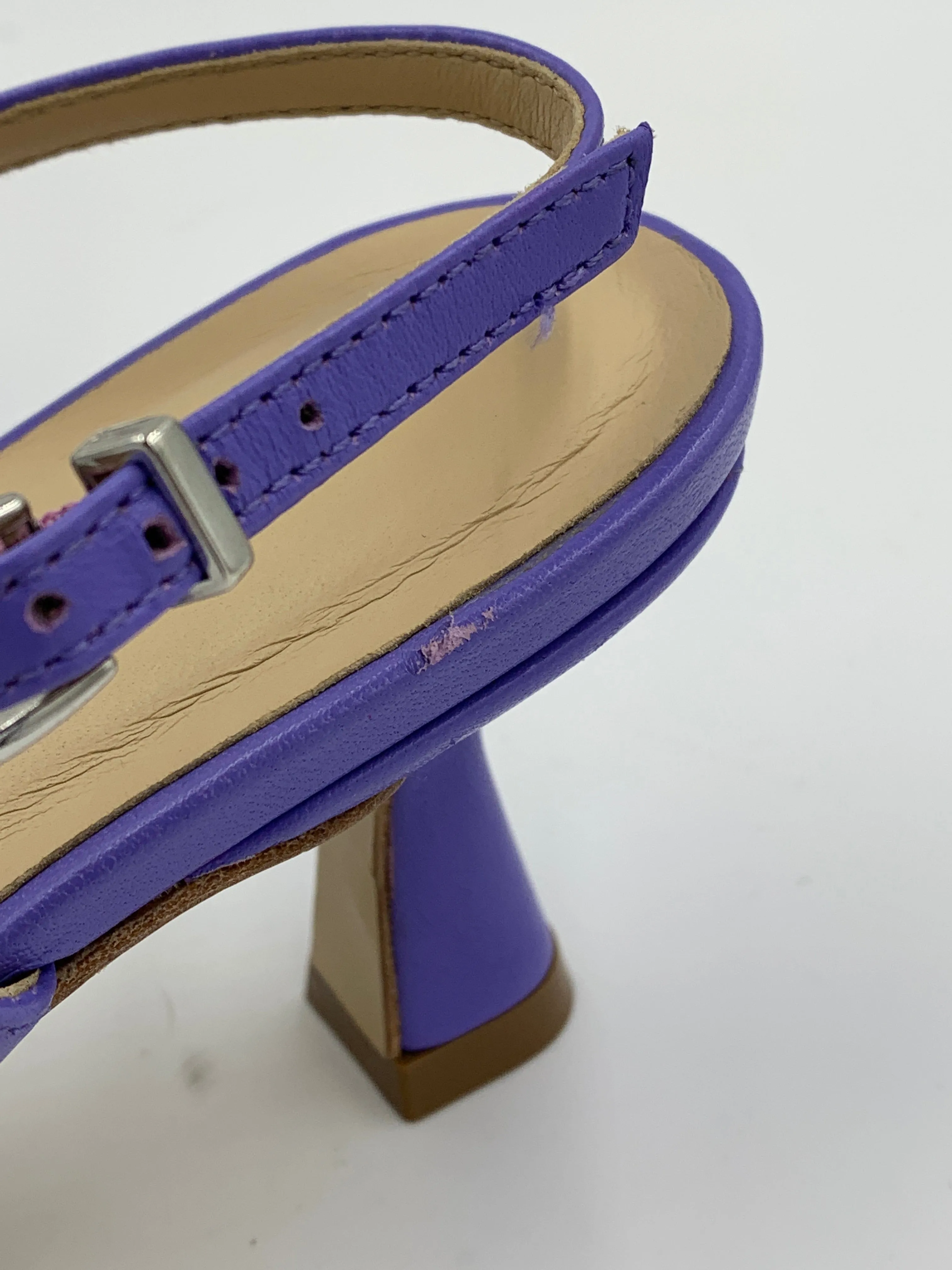 Imperfect Bahia Violet Pump