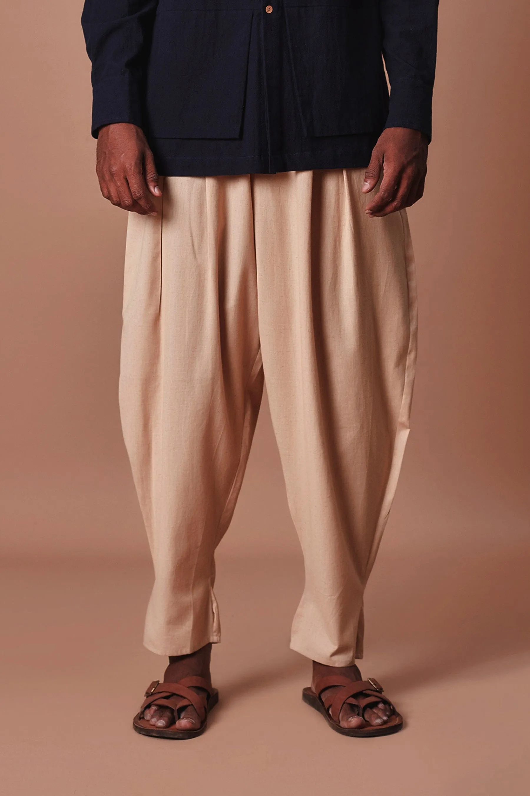 Mati Men's Beige Pleated Balloon Pants