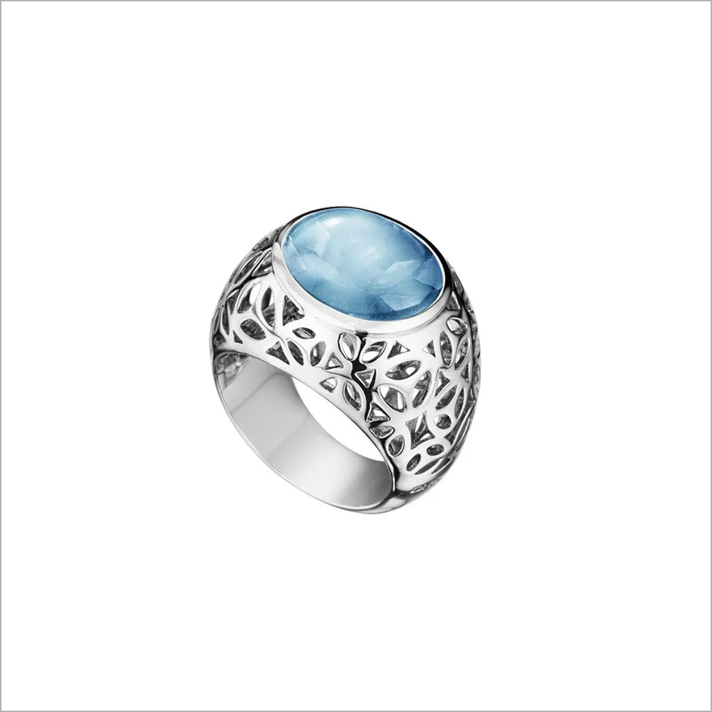 Medallion Blue Topaz Ring in Sterling Silver