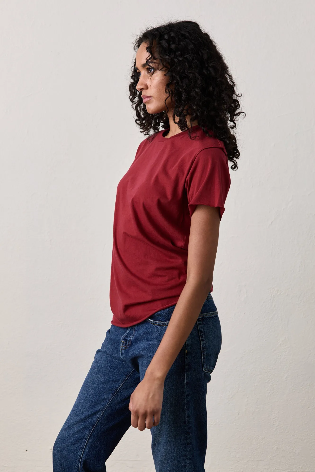 MOORE RELAXED TEE / DEEP RED