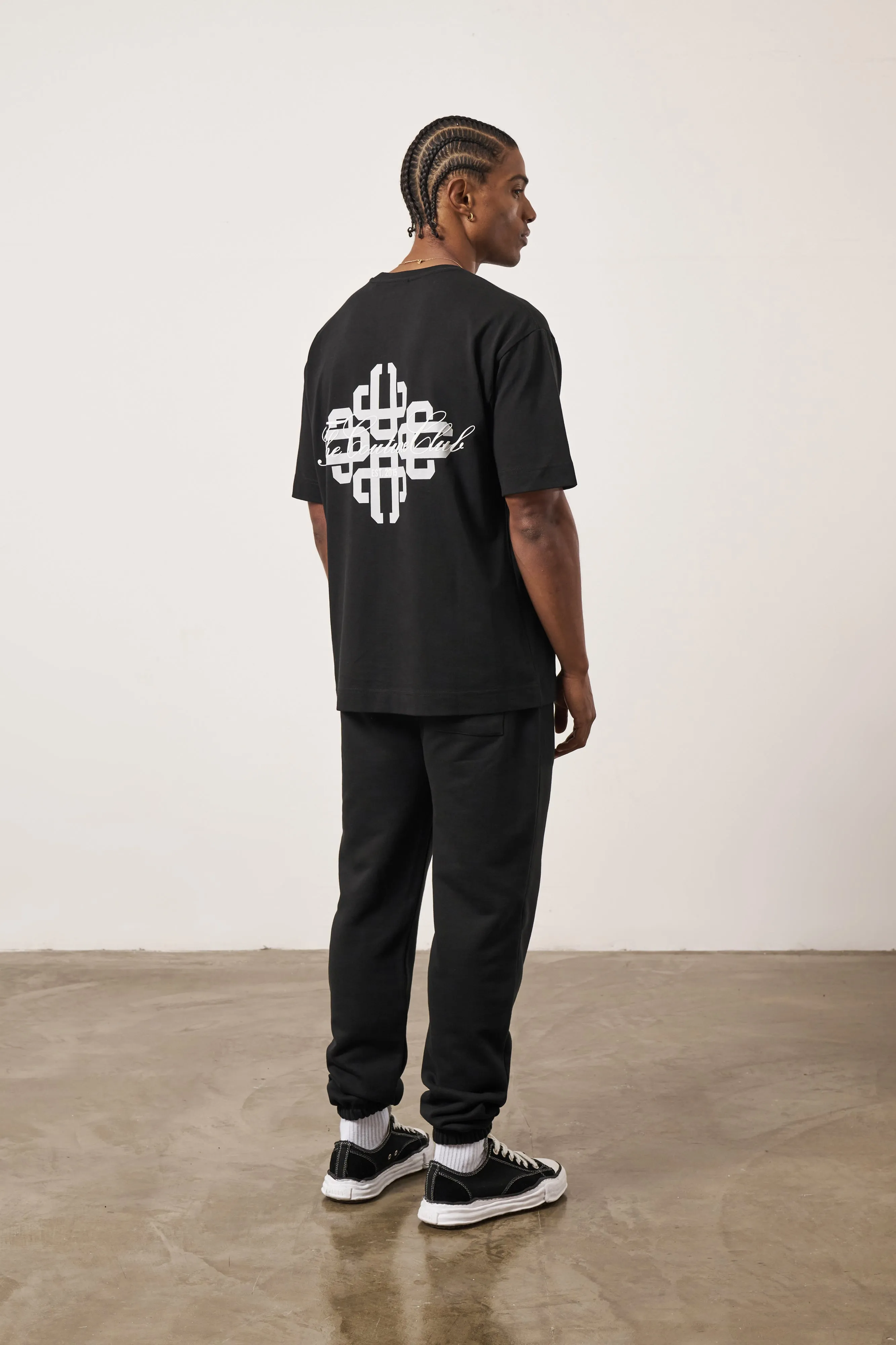 REPEAT EMBLEM SCRIPT RELAXED T-SHIRT - BLACK