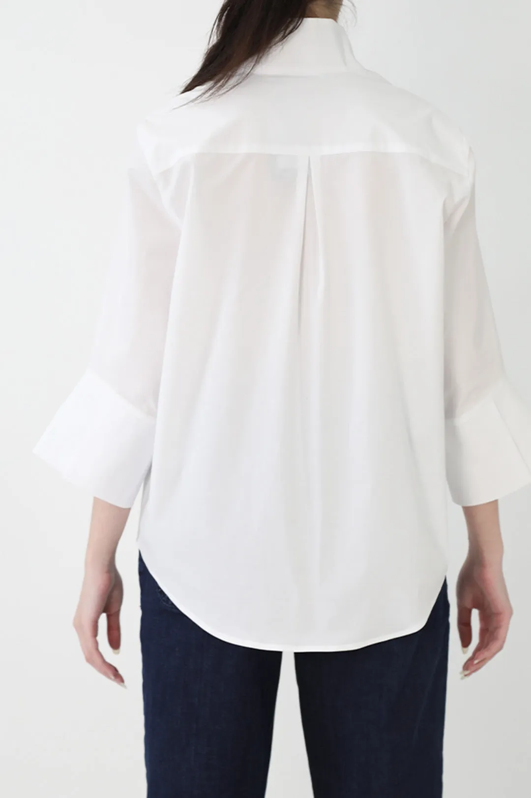 SANDRINE WIDE-CUFF SHIRT IN ITALIAN COTTON STRETCH