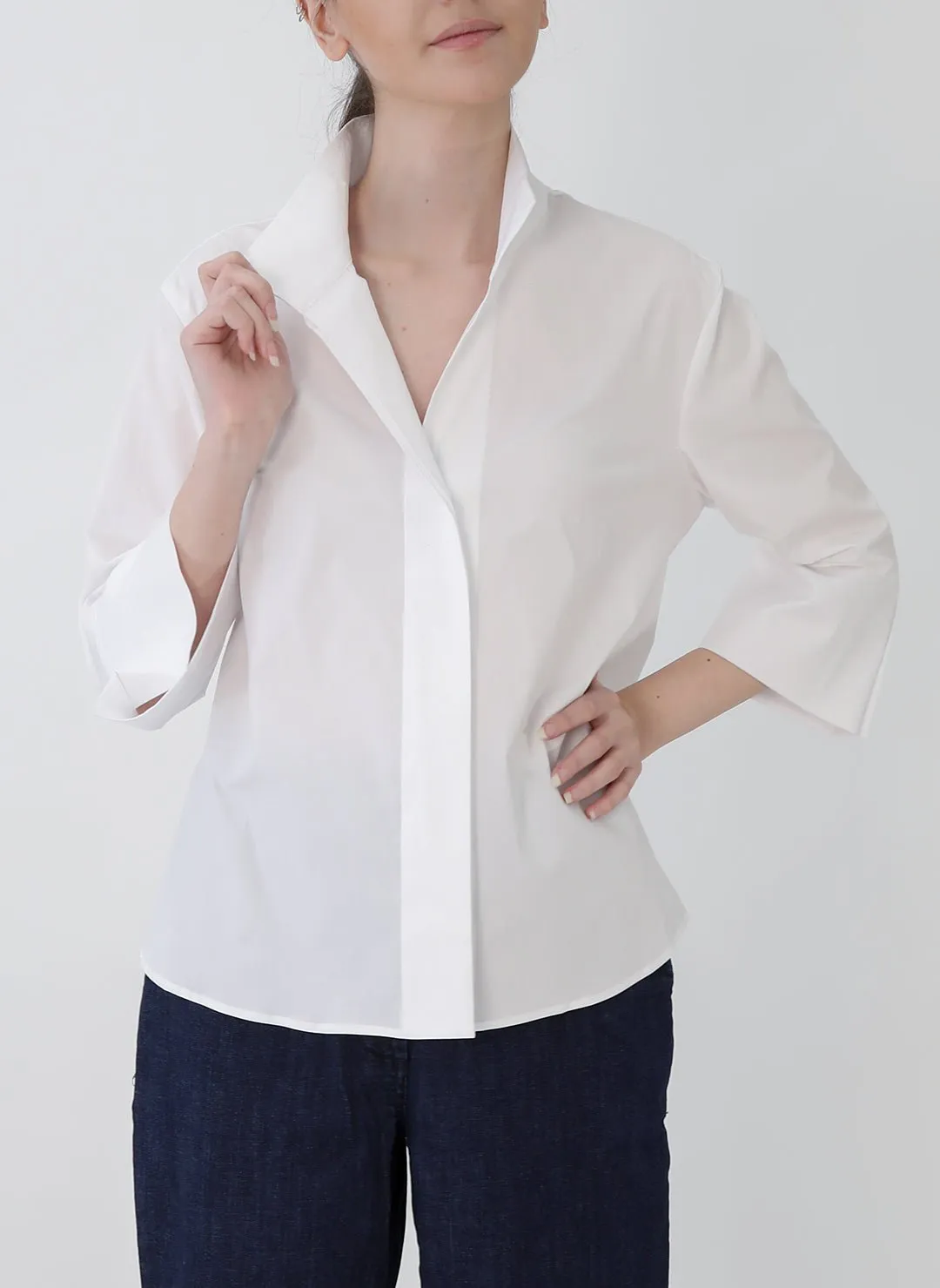 SANDRINE WIDE-CUFF SHIRT IN ITALIAN COTTON STRETCH