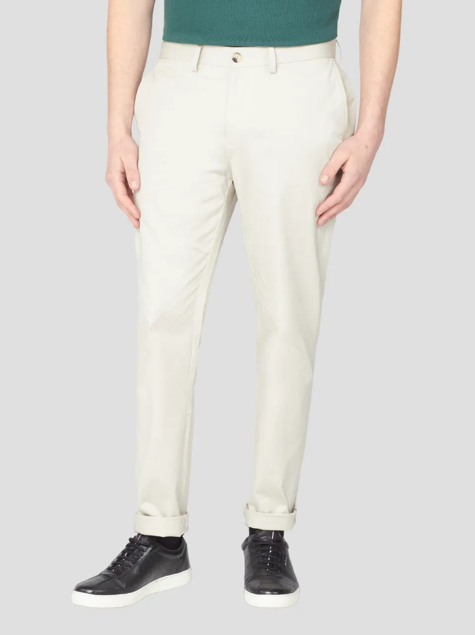 Signature Slim Stretch Chino Pant - Putty