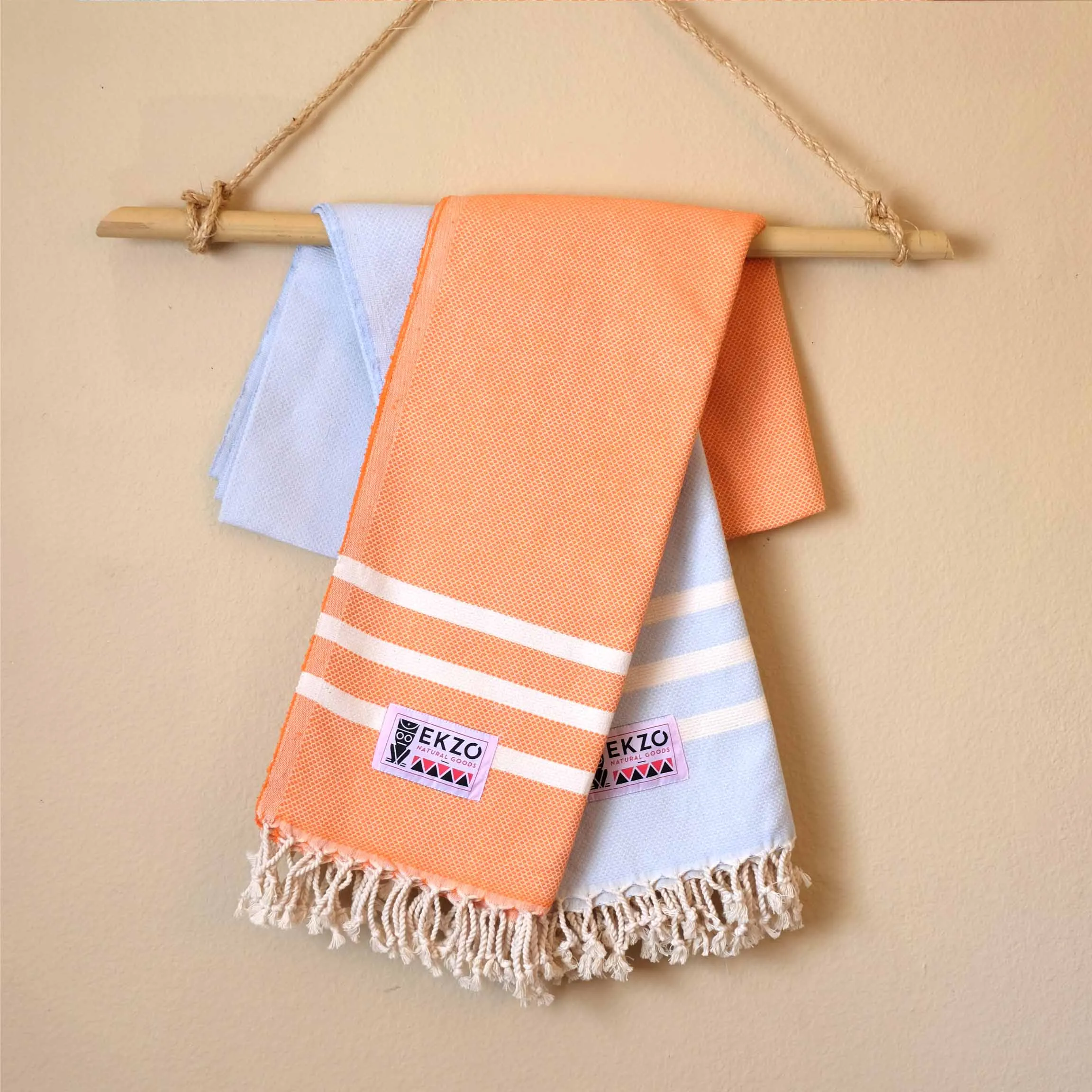 Tangy Twist - Beach Towel