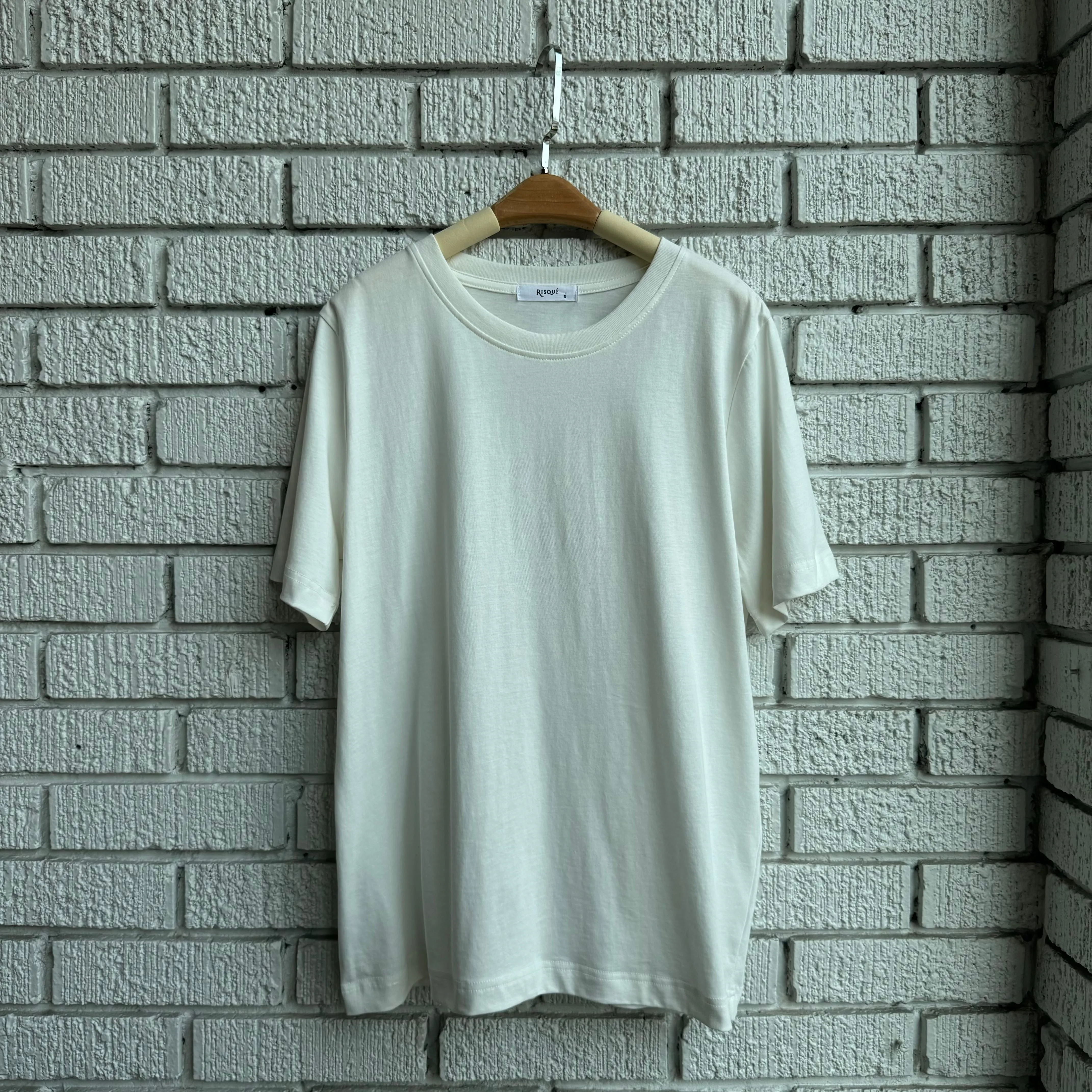 UNWIND Tee