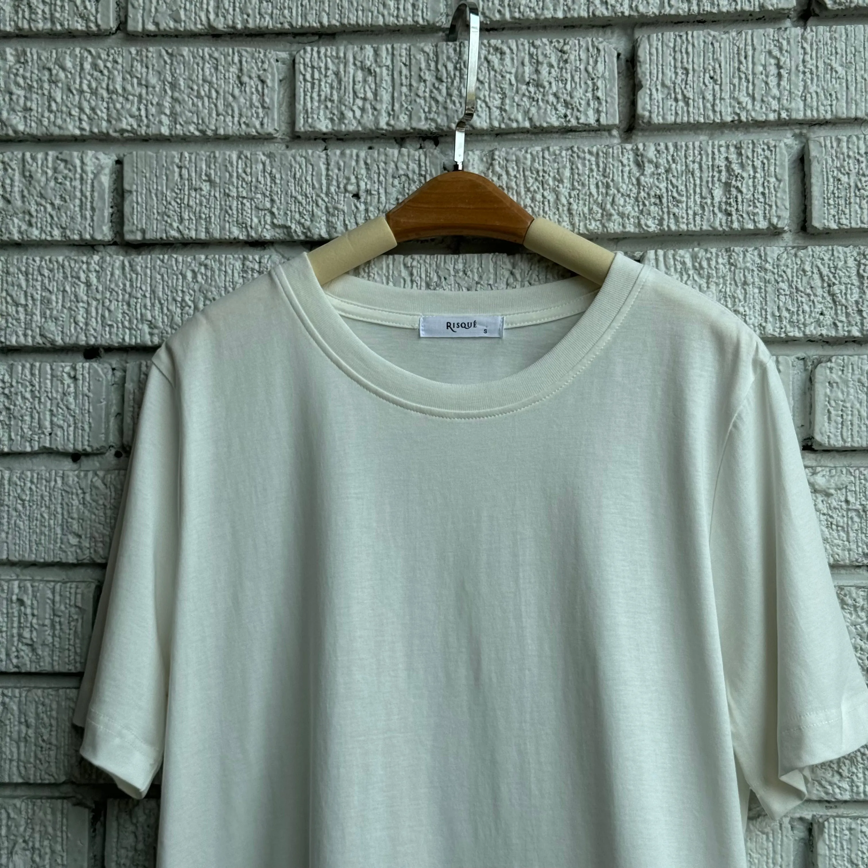 UNWIND Tee