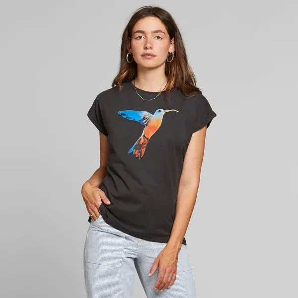 Visby Painted Hummingbird - T-Shirt